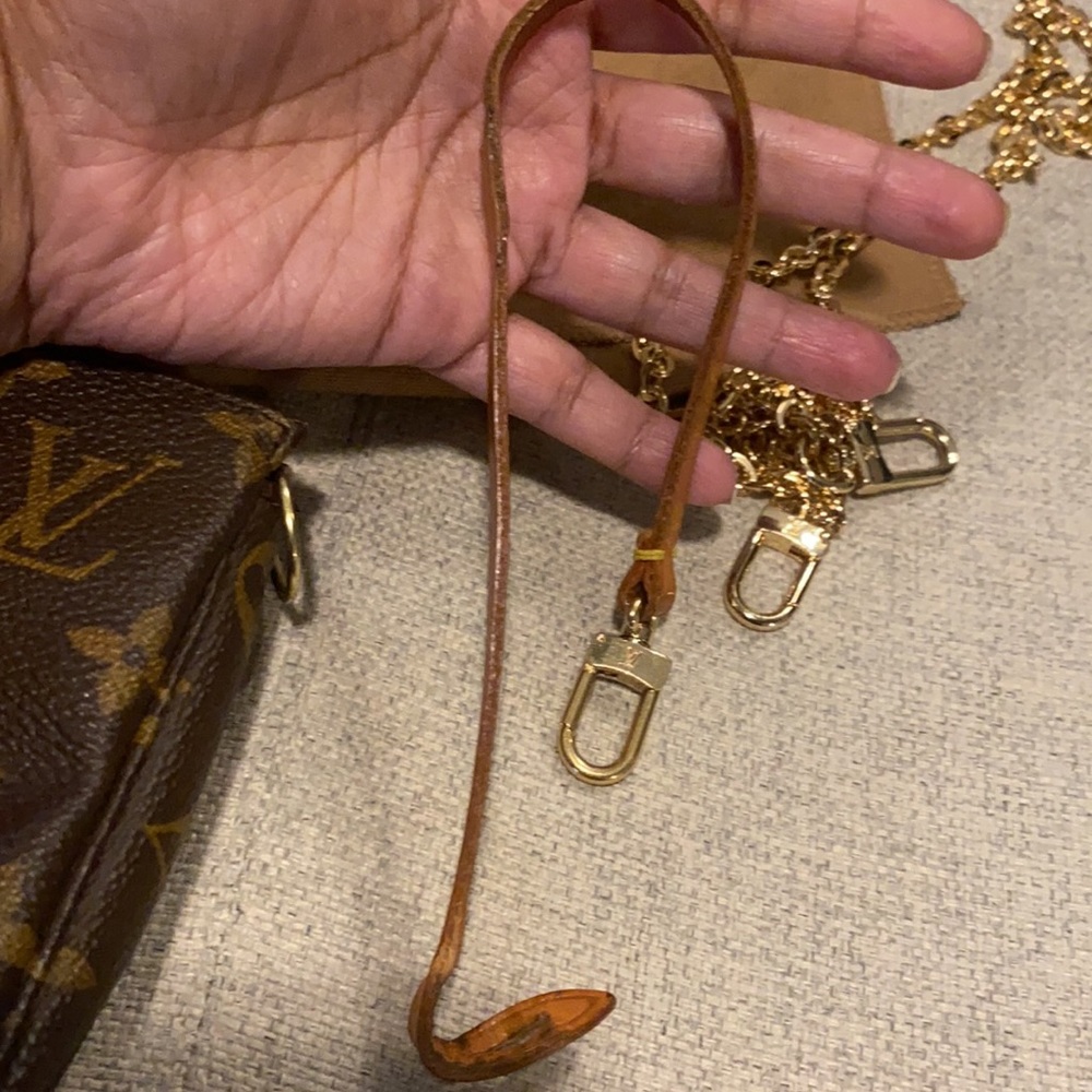 Soldd***FIRM Authentic Louis Vuitton pochette vintage FIRM - Picture 9 of 13